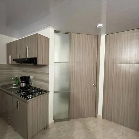 Hermoso apartamento completo 2 habitaciones - ubicación excelente para transporte al parque del café y PANACA Armenia  Exterior foto