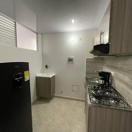 Hermoso apartamento completo 2 habitaciones - ubicación excelente para transporte al parque del café y PANACA Armenia  Exterior foto