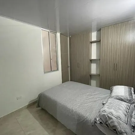 Hermoso apartamento completo 2 habitaciones - ubicación excelente para transporte al parque del café y PANACA Armenia  Exterior foto