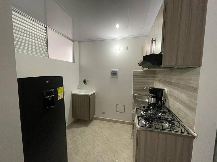 Apartment Hermoso Apartamento: Comfy 2-bedroom With Easy Access To Attractions